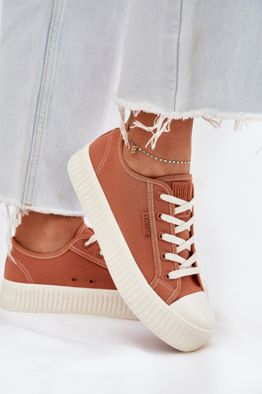  Scarpe per il tempo libero con una piattaforma Big Star RR274778 colore arancione