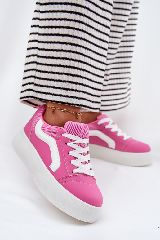 Scarpe modello sneakers Femminile con una piattaforma colore rosa Tellnira