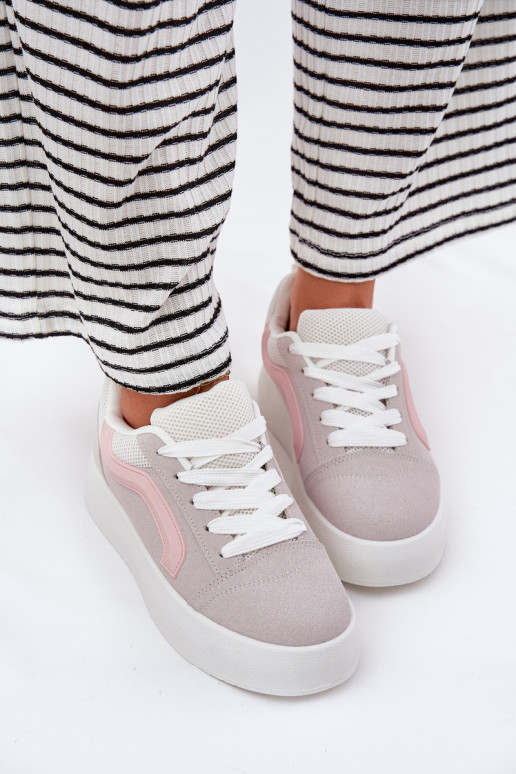 Scarpe modello sneakers Femminile con una piattaforma colore grigio Tellnira