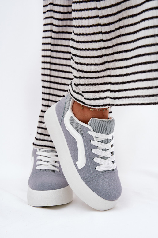 Scarpe modello sneakers Femminile con una piattaforma colore blu Tellnira