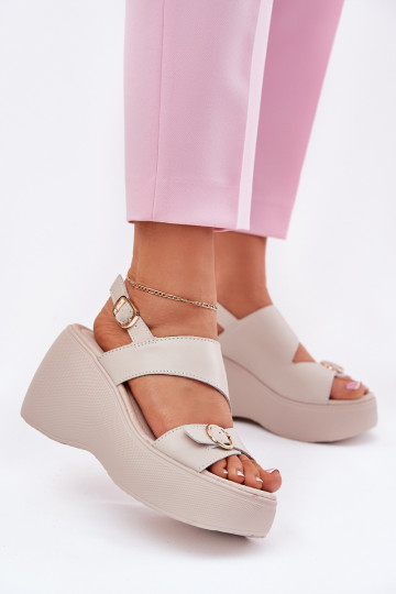 Sandali da donna Femminile Su un cuneo e piattaforma S.Barski LR51-540 beige 2