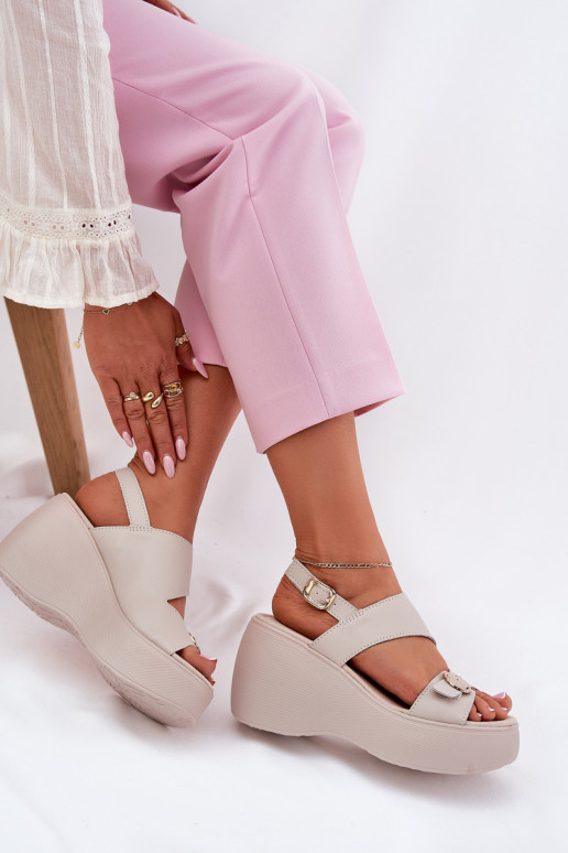 Sandali da donna Femminile Su un cuneo e piattaforma S.Barski LR51-540 beige Sandali da donna Femminile Su un cuneo e piattaforma S.Barski LR51-540 beige