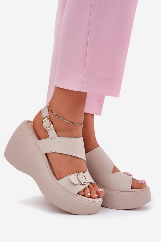 Sandali da donna Femminile Su un cuneo e piattaforma S.Barski LR51-540 beige Sandali da donna Femminile Su un cuneo e piattaforma S.Barski LR51-540 beige