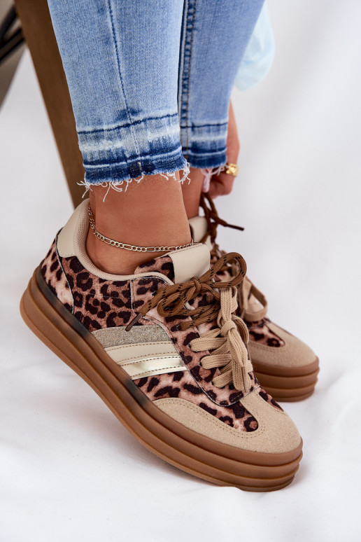 Scarpe modello sneakers Femminile con una piattaforma Z PodAójnym Allacciaturam con motivi di pelliccia di leopardo beige Niteri Scarpe modello sneakers Femminile con una piattaforma Z PodAójnym Allacciaturam con motivi di pelliccia di leopardo beige Niteri