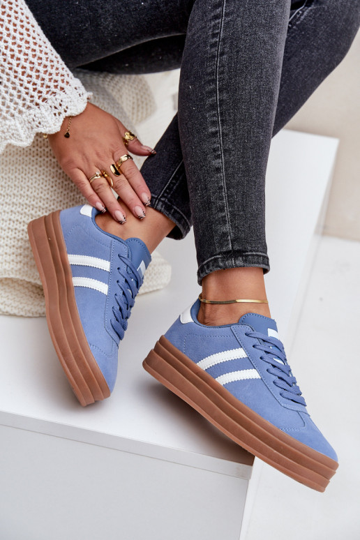 Scarpe modello sneakers Femminile con una piattaforma colore blu Egelia Scarpe modello sneakers Femminile con una piattaforma colore blu Egelia