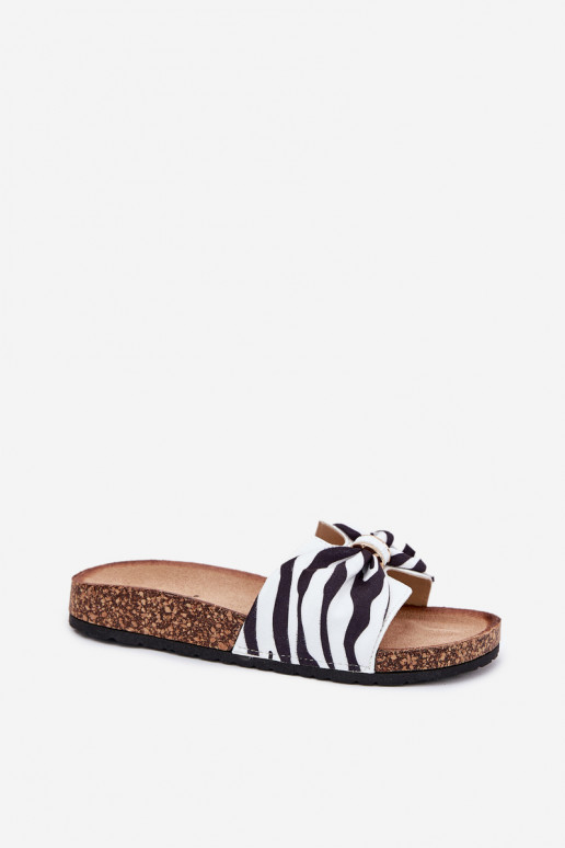 Pantofole da donna con una piattaforma Zebra Mevuna Pantofole da donna con una piattaforma Zebra Mevuna