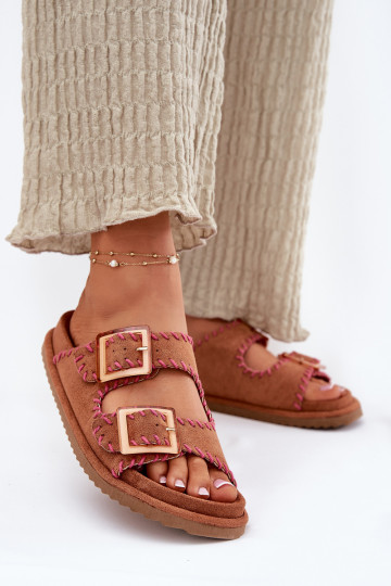 Pantofole da donna con fibbie I Ozdobnym Obszyciem colore marrone Visley 2