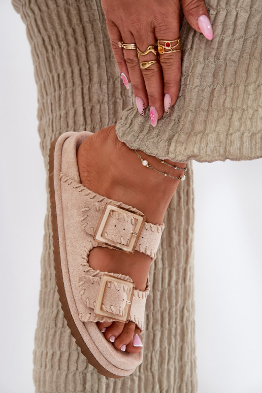 Pantofole da donna con fibbie I Ozdobnym Obszyciem beige Visley