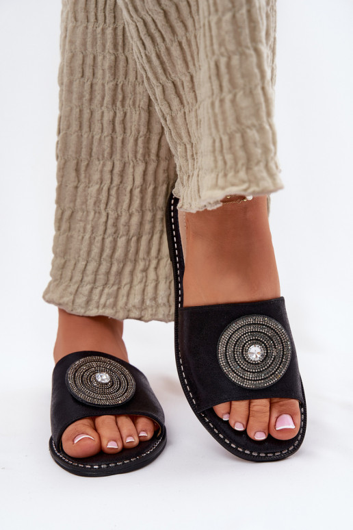 Pantofole da donna con tacchi larghi con ornamenti S.Barski KV51-013 colore nero