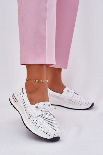 Pelle scarpe Femminile con una piattaforma Colore bianco Violeth 2