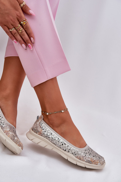 Pelle con elementi traforati  Ballerine colore dorato Leaneila Pelle con elementi traforati  Ballerine colore dorato Leaneila