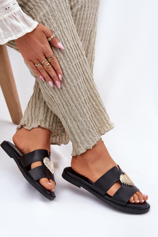 Pantofole da donna con tacchi larghi con dettagli dorati colore nero Karinma Pantofole da donna con tacchi larghi con dettagli dorati colore nero Karinma