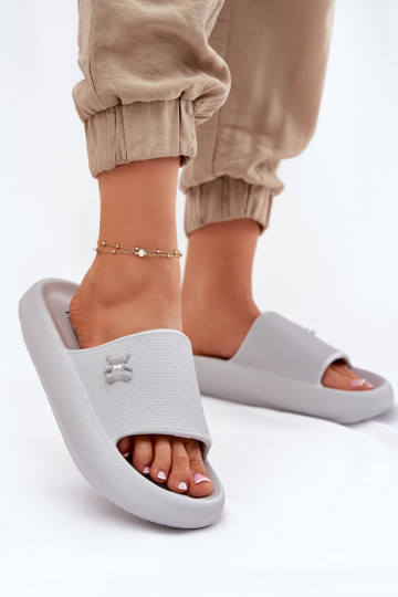 Pantofole leggere Pantofole da donna con una piattaforma Con Orso Vinceza 75210 colore grigio 2