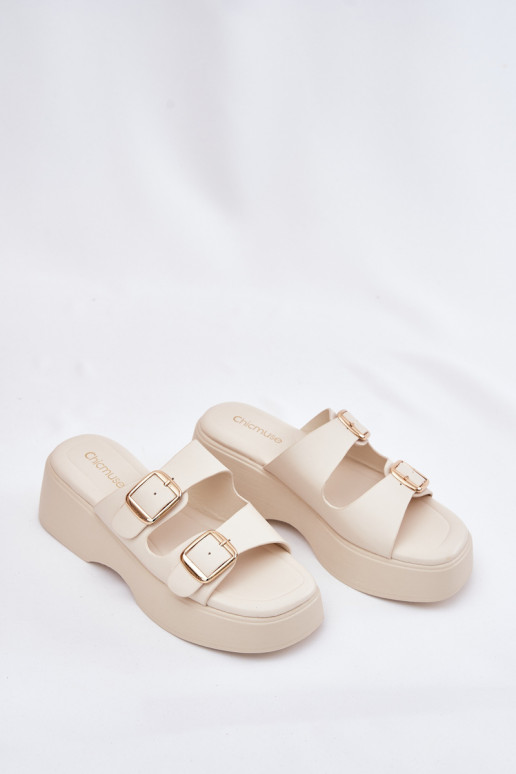 Pantofole da donna Su un cuneo e piattaforma con fibbie colore avorio Nitarelia