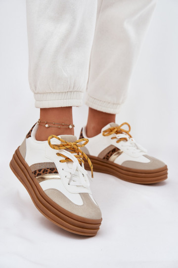 Scarpe modello sneakers Femminile con una piattaforma Z PodAójnym Allacciaturam con motivi di pelliccia di leopardo Colore bianc 2