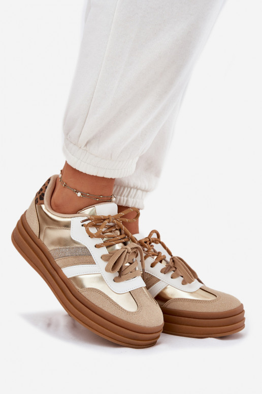 Scarpe modello sneakers Femminile con una piattaforma Z PodAójnym Allacciaturam con motivi di pelliccia di leopardo colore dorat