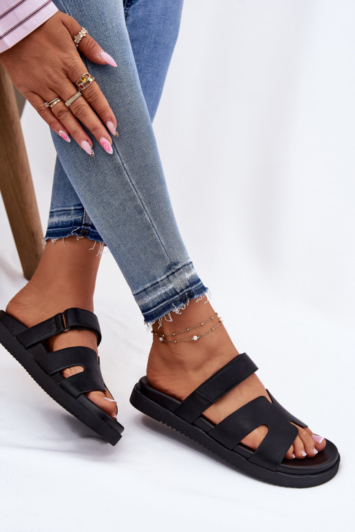 Pantofole da donna Z con chiusura adesivaem Vinceza 17401 colore nero