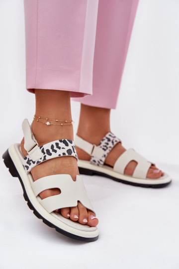 Sandali da donna Femminile con tacchi larghi con motivi di pelliccia di leopardo Vinceza 66780 beige 2