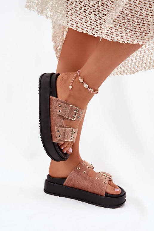 Pantofole da donna Ze colore doratomi con fibbiemi con una piattaforma beige Virvania