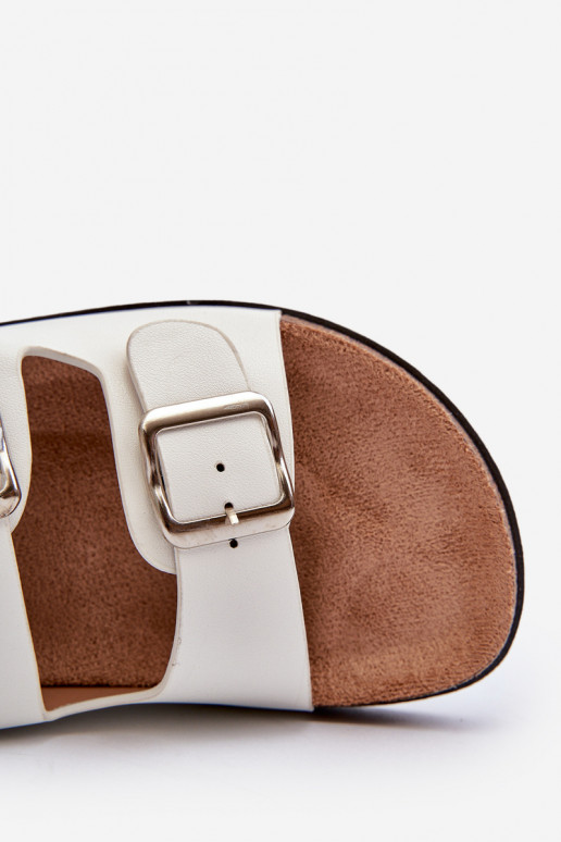 Pantofole da donna con fibbie Colore bianco Oliena