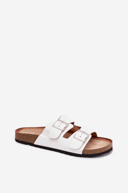 Pantofole da donna con una piattaforma con fibbie Colore bianco Evisolla