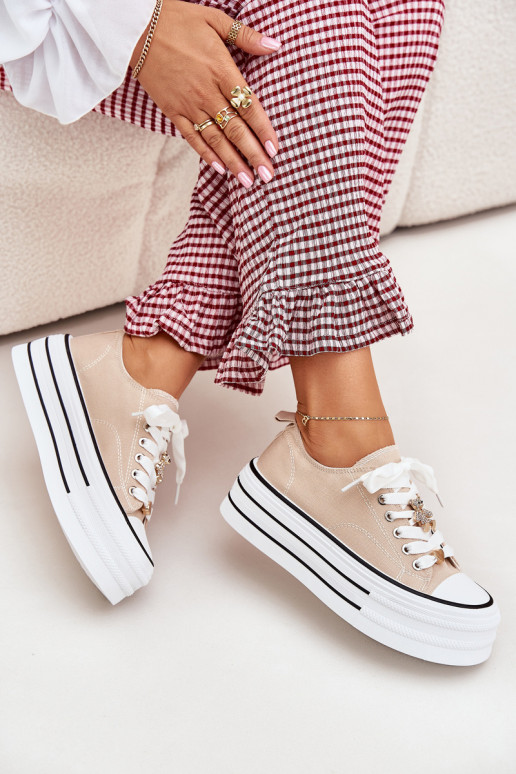 Scarpe per il tempo libero con una piattaforma Ze colore doratomi Przypinkami beige Fiorina