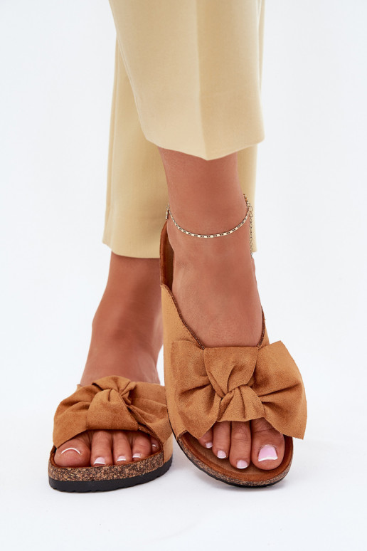 Pantofole da donna Su suola in sughero Kokardką colore marrone Seressa