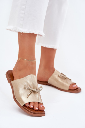 Ciabatte da donna con tacco largo e ornamenti eleganti Norela color oro 2