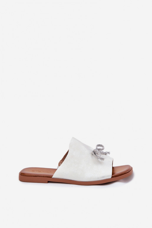 Pantofole da donna con tacchi larghi Con decorazioni INiązaniem color argento Norela