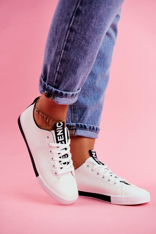 Sneakers modello classico colore nero Ville