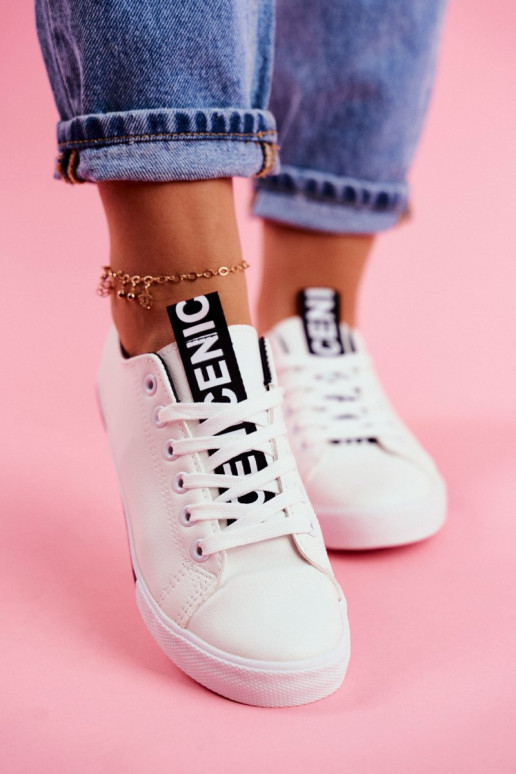 Sneakers modello classico colore nero Ville