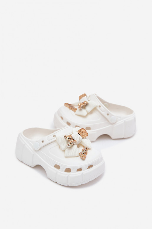 Pantofole Infantile Infantile Pantofole leggere con nastri I Ozdobami Colore bianco Selvana Pantofole Infantile Infantile Pantofole leggere con nastri I Ozdobami Colore bianco Selvana