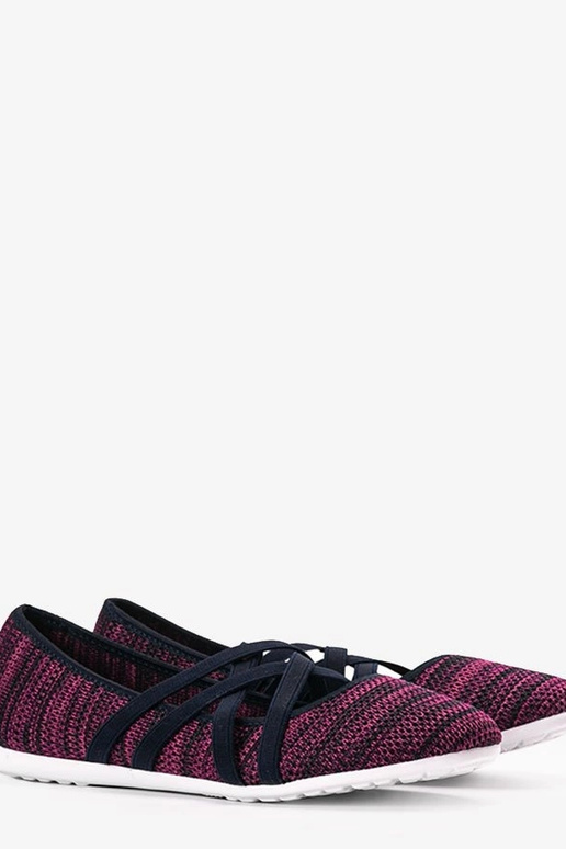 Scarpe rosa in camoscio con strass,... Scarpe rosa in camoscio con strass,...