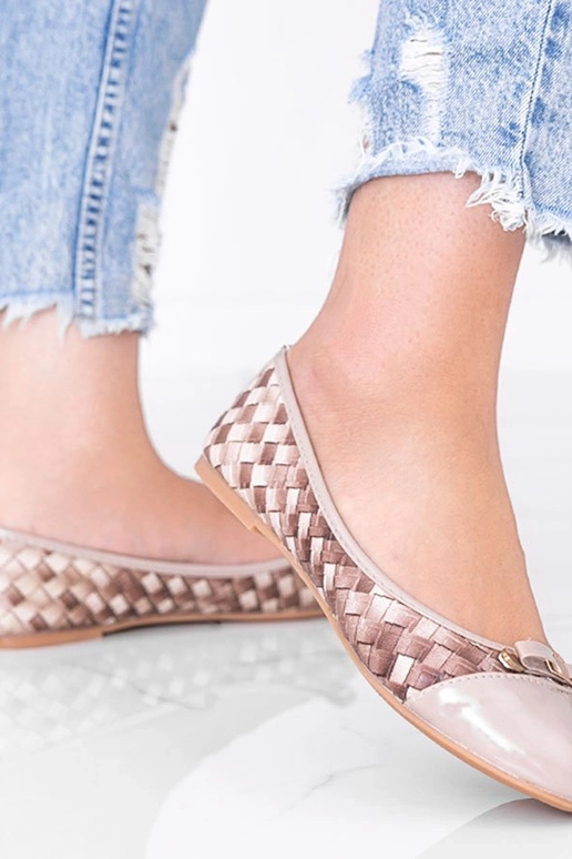 Ballerine color sabbia con elementi... Ballerine color sabbia con elementi...