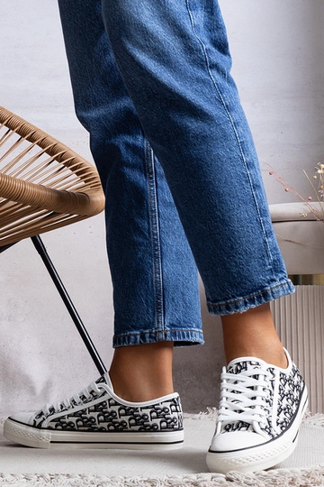 Ballerine nere e bianche,... 2