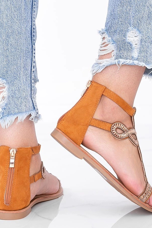 Sandalini marroni chiari decorati con...