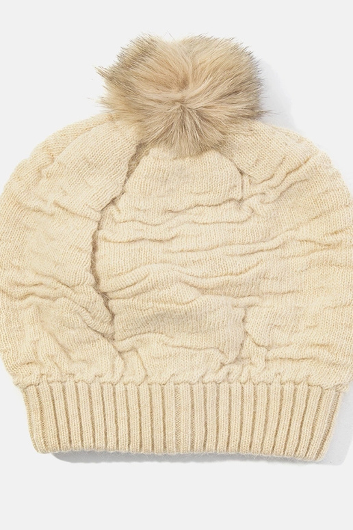 Cappello beige da donna con pompon Isis Cappello beige da donna con pompon Isis