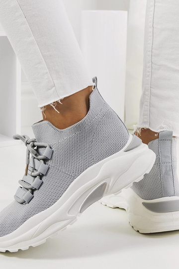 Sneakers grigie da donna Barraza 2
