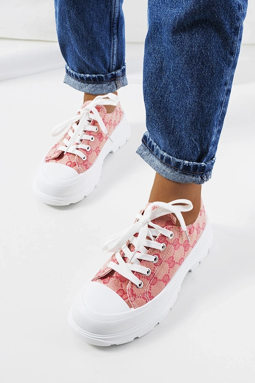 Scarpe rosa e color sabbia, "Waters"