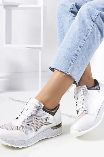 Sneakers bianche metallizzate con lacci Scarpe sportive traforate Torres 2