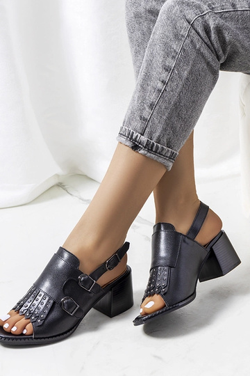 Sandali in pelle nera con... 2