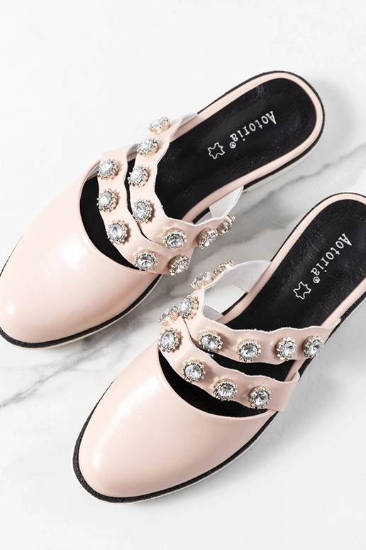 Infradito rosa con borchie di Asselt Infradito rosa con borchie di Asselt