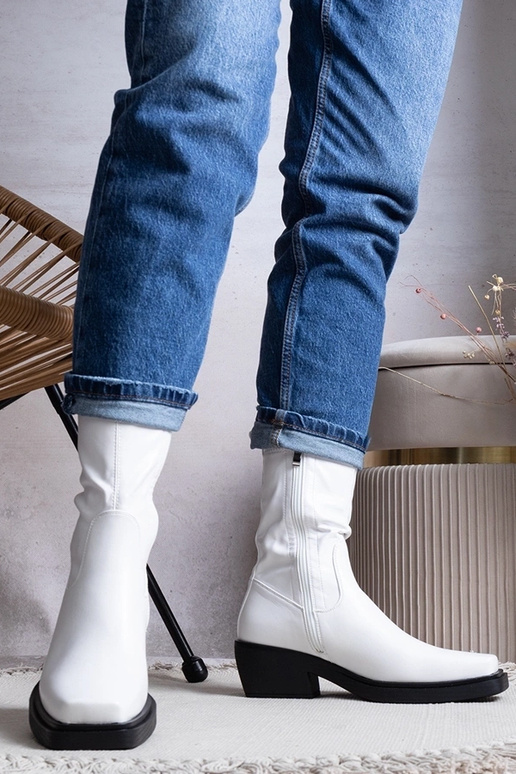 Stivali bianchi con tacco, „Marisa"