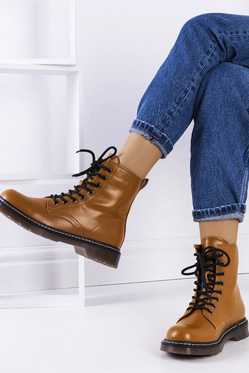 Stivali da combattimento... 2