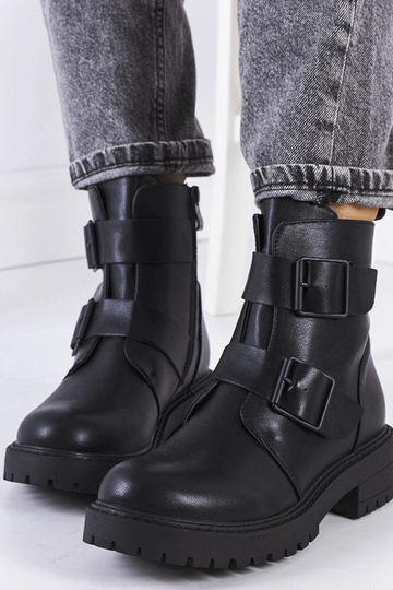 Stivali in ecopelle nera...