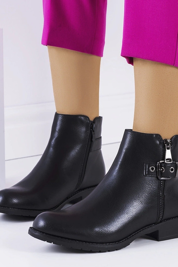 Stivaletti classici neri... 2