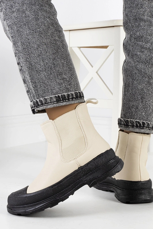 Stivali sabbia in similpelle Loree