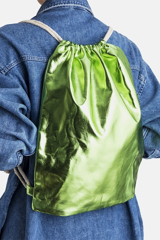 Lo zaino verde di Ernes