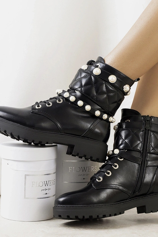 Stivali Cesia da donna neri