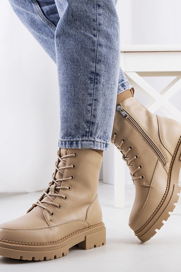 Stivali in similpelle...